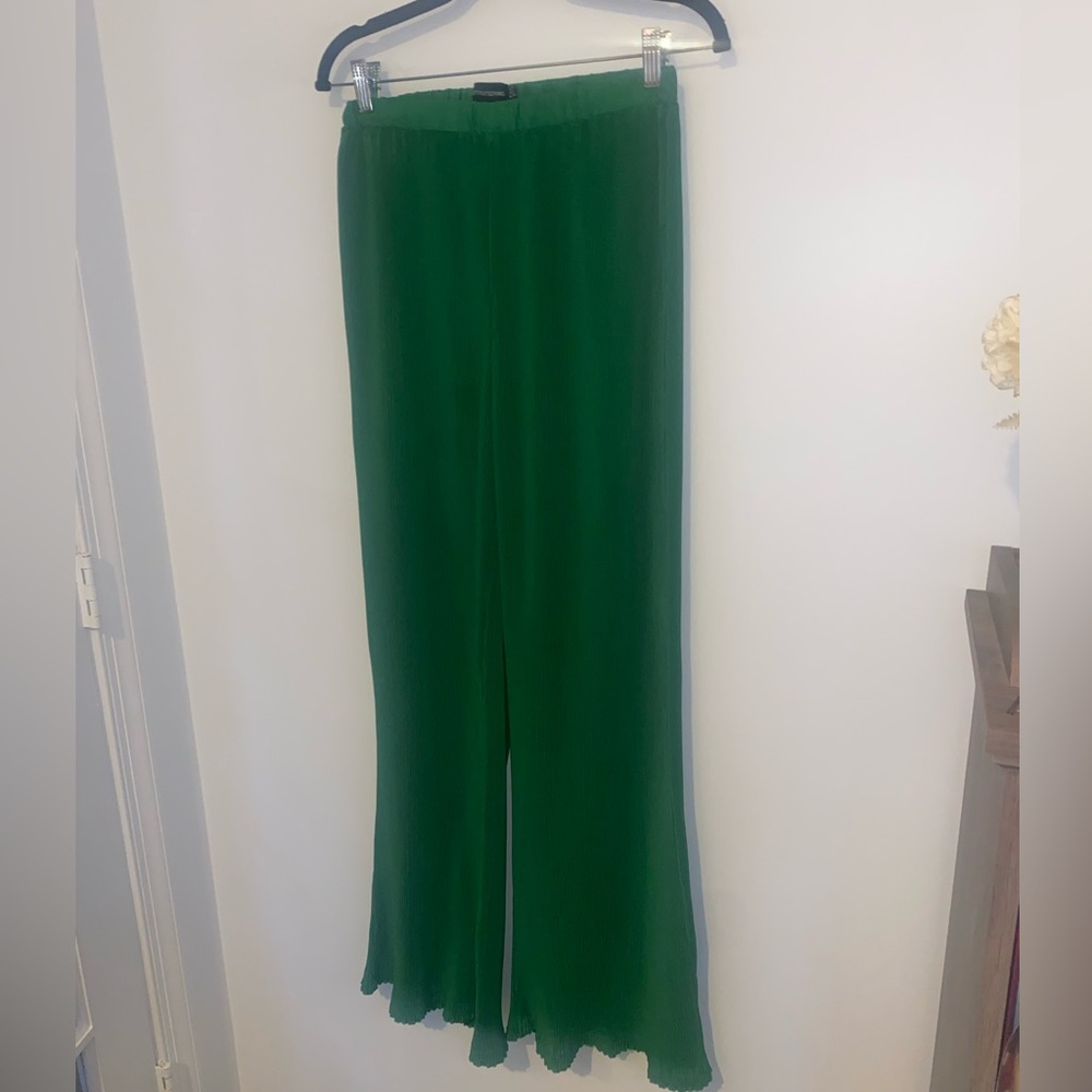 PrettyLittleThing Plisse Wide Leg Pants Green High Waisted Flowy Lounge Size 6 - Picture 7 of 14